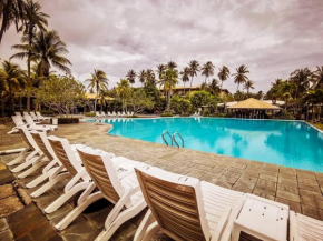 Гостиница Palm Beach Resort & SPA  Лабуан